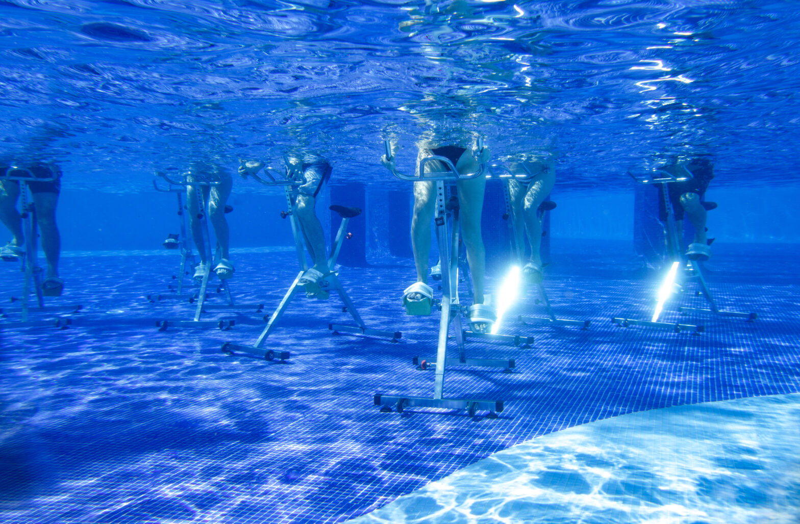 Aquabike cours de piscine